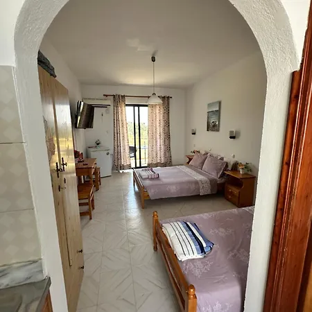 Han My Agathi Haraki